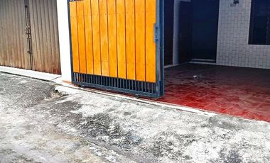 Rumah Luas di Menuran Baki dekat Solo Baru