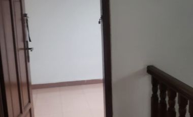Disewa rumah bisa untuk Usaha Pondok Kelapa Jakarta timur