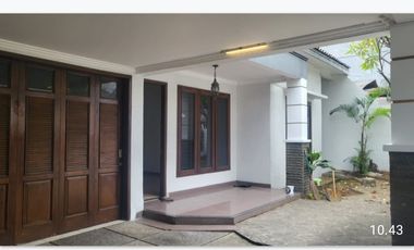 Disewa rumah bisa untuk Usaha Pondok Kelapa Jakarta timur