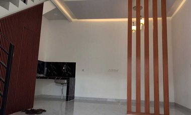 Di jual rumah baru di cempaka baru kemayoran