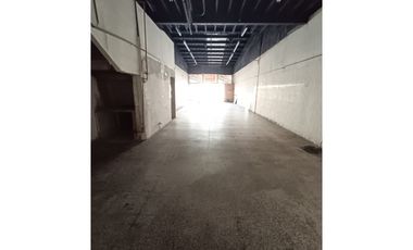 Locales en Galeria España desde 225m2