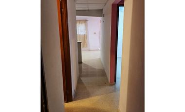 SEA CONFIABLE VENDE CASA EN URBANIZACION PARQUE DEL OESTE