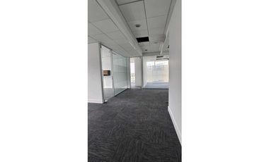 ALQUILER OFICINA 300M2 EN SANTA MARA BUSINESS DISTRICT PH ARIFA JP