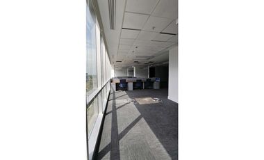 ALQUILER OFICINA 300M2 EN SANTA MARA BUSINESS DISTRICT PH ARIFA JP