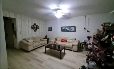 VENTA DE CASA DUPLEX EN ALBROOK, GREEN VALLEY 201M2 JP