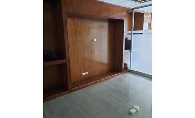 Venta y Alquiler de Oficina en Marbella, Ocean Business Plaza