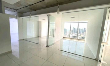 OFICINA EN AVENIDA BALBOA BICSA 216M2 CON DIVISIONES