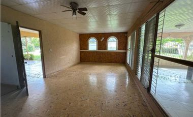 VENTA DE CASA EN EL TERRONAL 1,653 METROS.DE ESQUINA