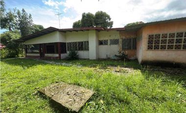 VENTA DE CASA EN EL TERRONAL 1,653 METROS.DE ESQUINA