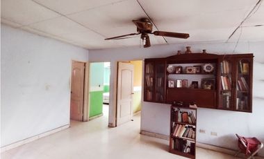 Casa en Venta En Chanis con Potencial Residencial y Comercial