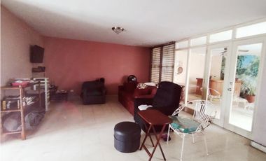 Casa en Venta En Chanis con Potencial Residencial y Comercial