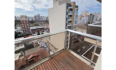 3 Ambientes al frente c/cochera