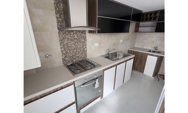 3 Ambientes al frente c/cochera