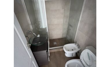 3 Ambientes al frente c/cochera