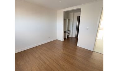 3 Ambientes al frente c/cochera