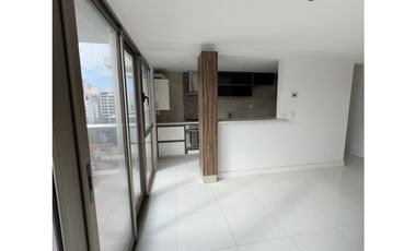 3 Ambientes al frente c/cochera