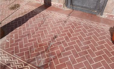 CASA EN VENTA BARRIO SAN VICENTE