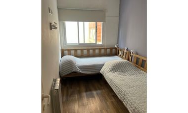 CHALET PH AMOBLADO CON COCHERA - PINAMAR