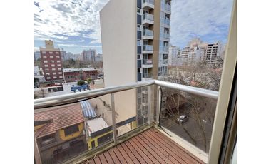 2 Ambientes con cochera descubierta