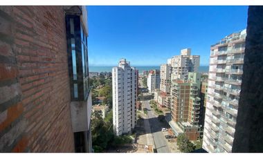 Departamento 3 dormitorios con amplias vistas al mar. Pinamar