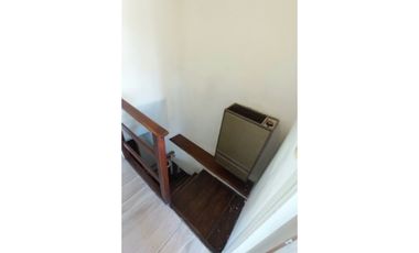 Casa-Chalet de 5 amb. sobre lote de 201 m² totales. Cel: 223542----