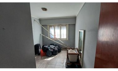 Casa-Chalet de 5 amb. sobre lote de 201 m² totales. Cel: 223542----