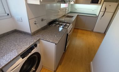 Departamento 3 ambientes c/ balcón exterior y cochera — Plaza Mitre