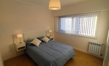 Departamento 3 ambientes c/ balcón exterior y cochera — Plaza Mitre