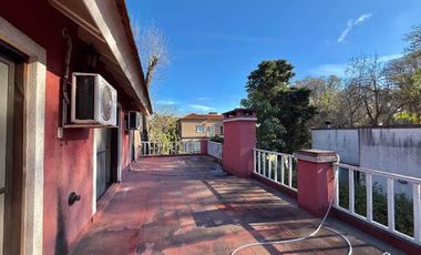 Casa PH en venta en Morris