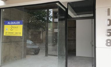 Local comercial en alquiler ubicado en Godoy Cruz
