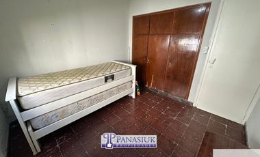 Casa en venta c/ cochera en 9 de Julio