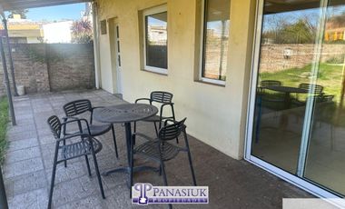 Casa en venta c/ cochera en 9 de Julio