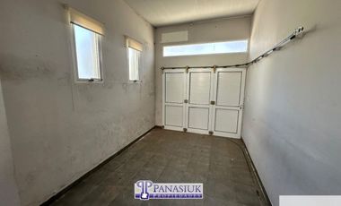 Casa en venta c/ cochera en 9 de Julio