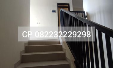 DISEWAKAN RUMAH BARU MEWAH PERUM ELIT JEMBER