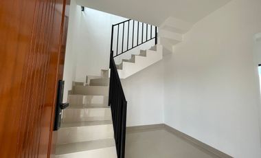 Rumah Skandinavian 580jt free biaya notaris
