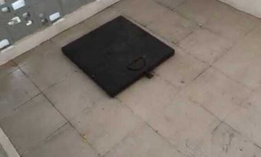 Disewakan rumah royal residence Wiyung Surabaya barat 3 lantai