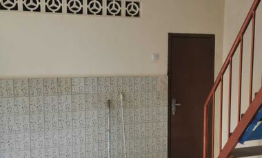 Disewakan Rumah Lingkungan Asri Di Cipinang Jakarta Timur