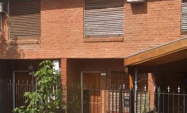 Duplex en venta en Villa Luzuriaga