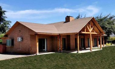 Casa en venta en CURACAVÍ