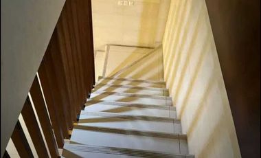 Disewakan Rumah Siap Huni di Kebon Kacang, Jakarta Pusat