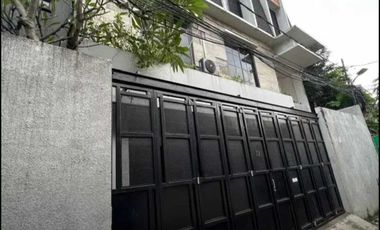 Disewakan Rumah Siap Huni di Kebon Kacang, Jakarta Pusat