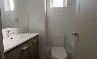 Departamento en Venta en Av. Fermín Vivaceta con Aviador Acevedo