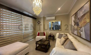 House with apartments and a suite for sale, South Guayaquil