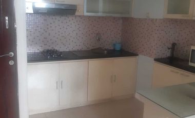Apartemen  3 kamar tidur dan 2 kamar mandi full furnished