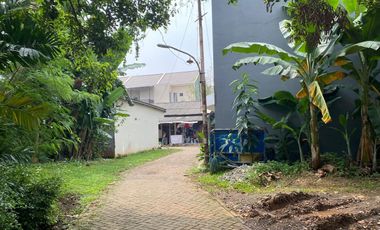 Tanah kotak luas 603 m2 dkt jalan biak BSD sudah shm sangat strategis