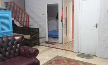 Dijual Rumah Luas Murah Bagus 2lantai Akses Gg Motor Condet