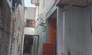 Dijual Rumah Luas Murah Bagus 2lantai Akses Gg Motor Condet