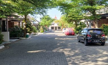 Rumah di Cluster Safira Waru, Baki, Keamanan 24 Jam