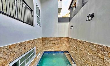 The New Luxury Modern Classic House at Pejaten Barat, Jakarta Selatan