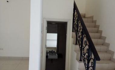 Disewakan Rumah Green Lake City EUROPE - Uk.8x20m, Rp.90jt/th